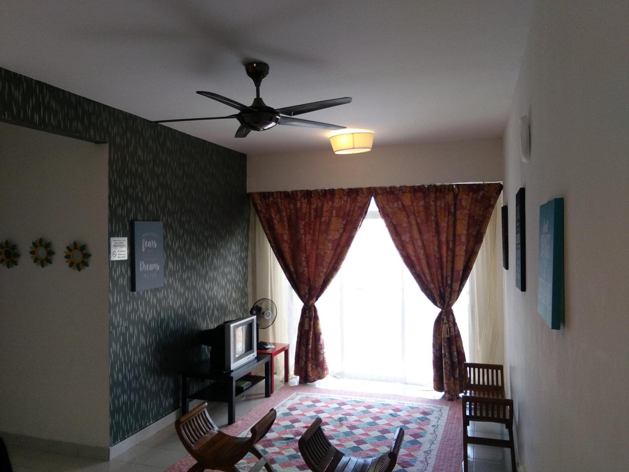 Homestay D 11 Putrajaya Netflix Wifi Екстериор снимка