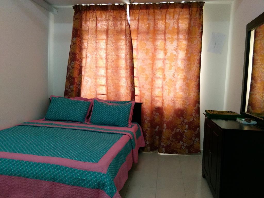 Homestay D 11 Putrajaya Netflix Wifi Екстериор снимка