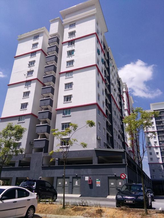 Homestay D 11 Putrajaya Netflix Wifi Екстериор снимка