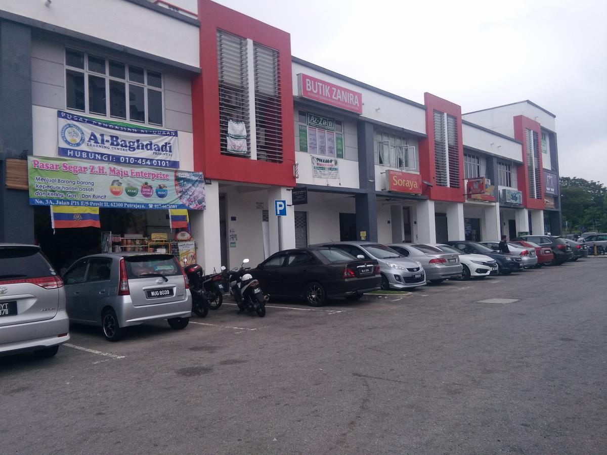 Homestay D 11 Putrajaya Netflix Wifi Екстериор снимка