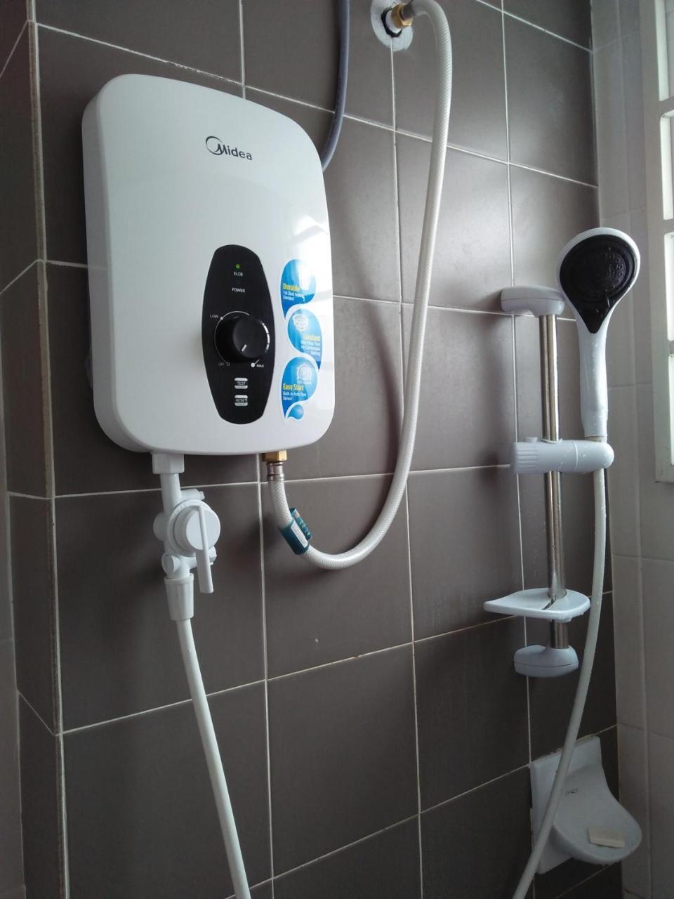Homestay D 11 Putrajaya Netflix Wifi Екстериор снимка